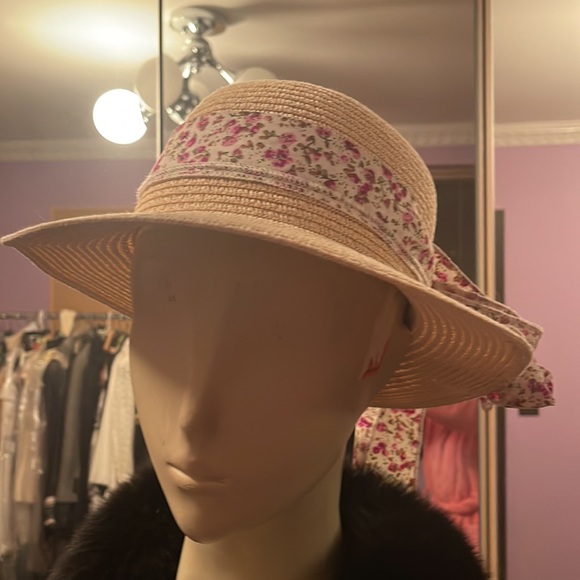 Zara raffia sun hat with flowers scarf - Picture 8 of 10